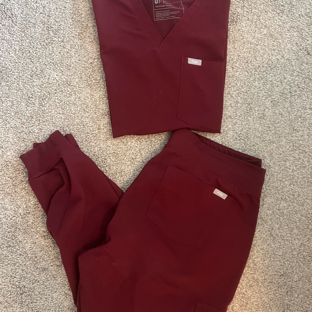Figs Women's Deep Red Joggers